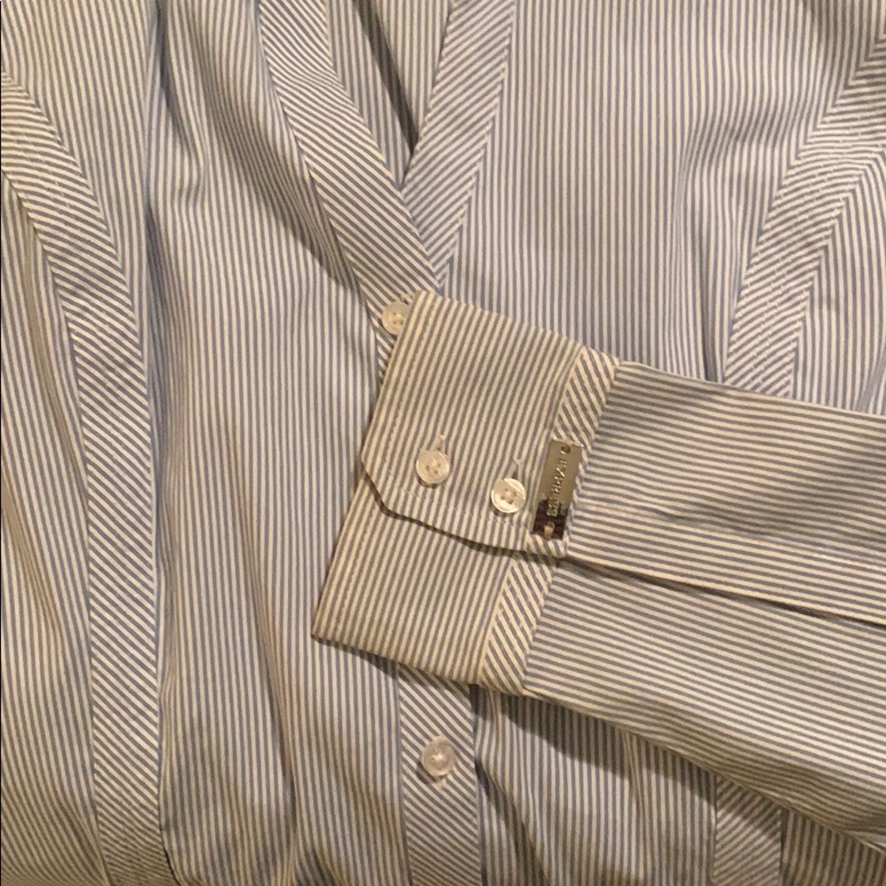 Express Blouse - Picture 4 of 7